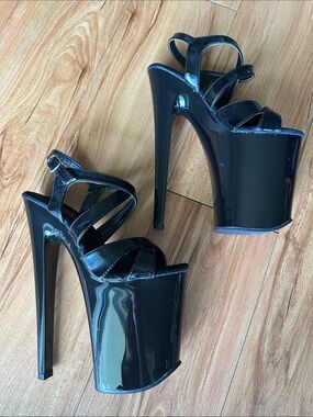 Pleaser Black Patent High Platform Strappy 8 Inch Stripper Heels Size 5